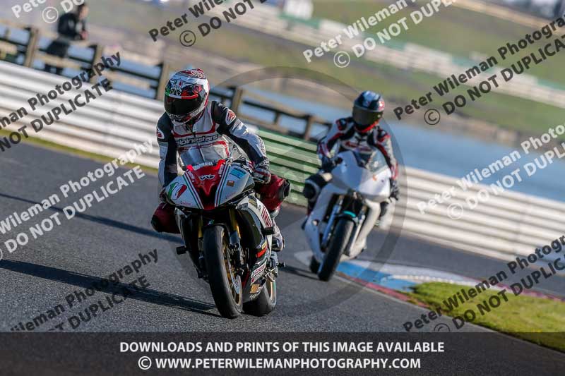 PJM Wedding Photography;enduro digital images;event digital images;eventdigitalimages;mallory park;mallory park photographs;mallory park trackday;mallory park trackday photographs;no limits trackdays;peter wileman photography;racing digital images;trackday digital images;trackday photos